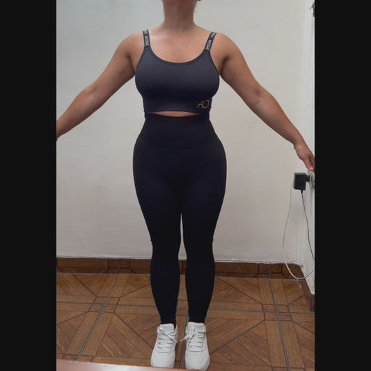 Conjunto deportivo de compresión negro (Brasier + Calza)